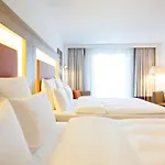 Novotel Centre 4*