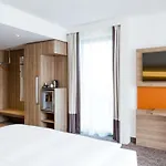 Novotel Centre Hotel 4*
