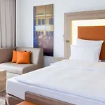 Novotel Centre Hotel
