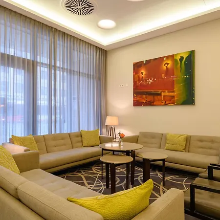 Novotel Centre Hotel