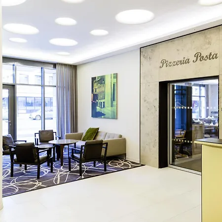 Novotel Centre Hotel