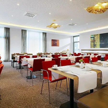 Novotel Centre Отель