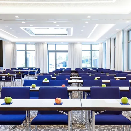 Novotel Centre Hotell 4*