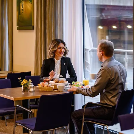 Szálloda Novotel Centre 4*