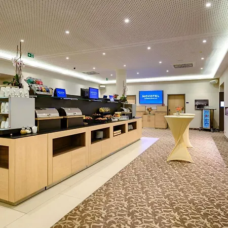 Novotel Centre فندق