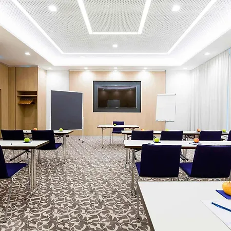 Novotel Centre 4* نورنبيرغ