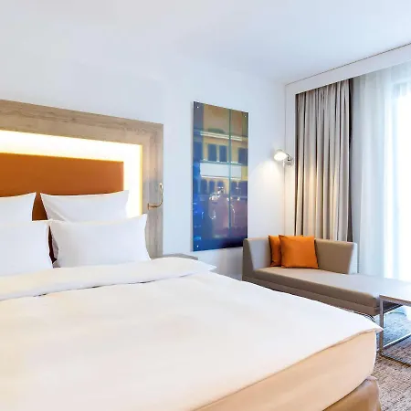 Novotel Centre Hotel 4*