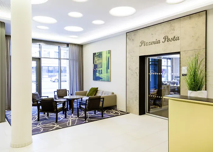 Novotel Centre Hotel